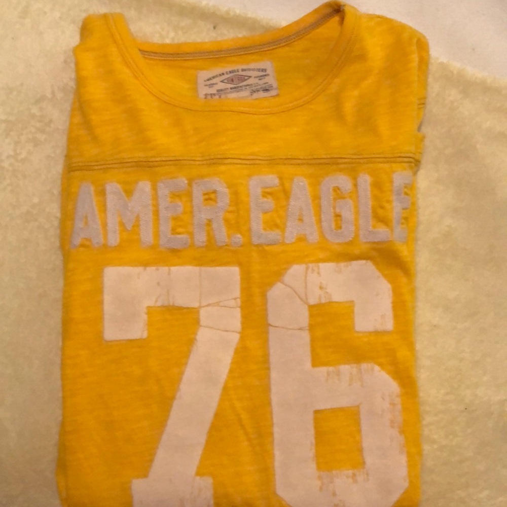 American Eagle t-shirt